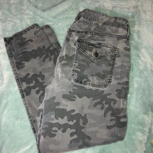 Ava & ViV Jeans/Jeggings